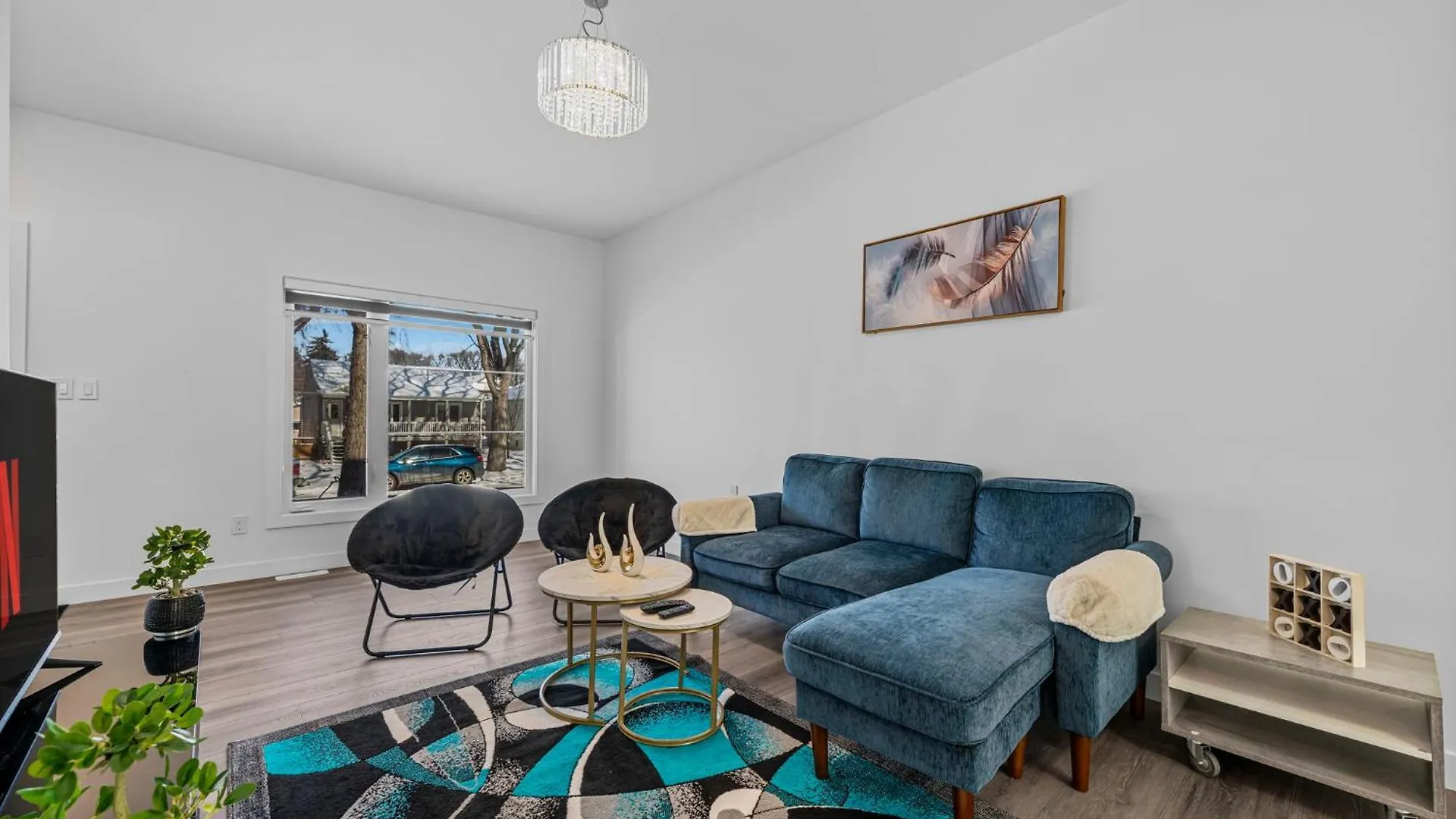 Urban Oasis Central & Stylish Edmonton Holiday home